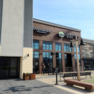 Cinnaholic: The Sweet Spot for Gourmet Cinnamon Rolls