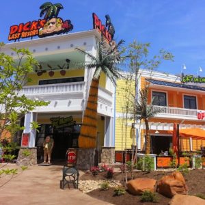 Dick’s Last Resort in Pigeon Forge: A Place for Food, Fun & Humor