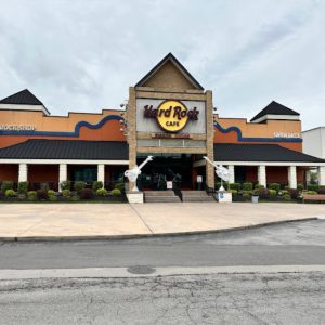 Hard Rock Cafe Pigeon Forge: Rock Your Appetite