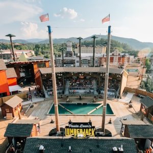 Paula Deen’s Lumberjack Feud: Family Fun at a Supper Show