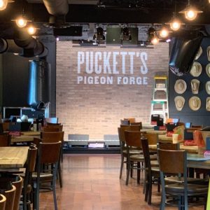 Puckett’s Pigeon Forge: A Place for Good Food and Great Music