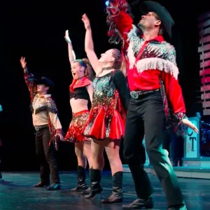 Country Tonite Theatre: A Night to Remember in Pigeon Forge