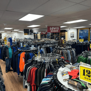 Duncan’s 2: Discover Unique Gifts and Local Crafts
