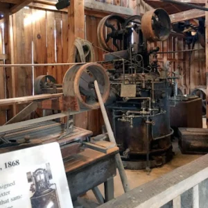 Great Smoky Mountains Heritage Center: Explore The Culture