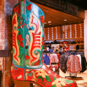 Stages West: Your Western Wear Stop in Pigeon Forge