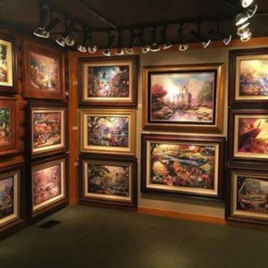 Thomas Kinkade Gallery & Gifts: Find Art in Pigeon Forge