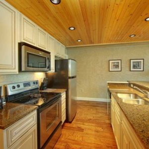 Cherokee Lodge Condos: A Perfect Escape from the City Life