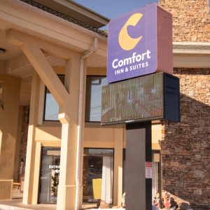 Comfort Inn & Suites at Dollywood Lane – A Perfect Stay in Pigeon Forge