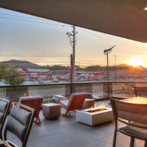 Holiday Inn & Suites Pigeon Forge Convention Center: A Comfortable Stay