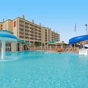Music Road Resort Hotel: Cozy Rooms & Great Amenities