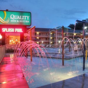 Quality Inn & Suites: Stay Minutes Away from Dollywood!