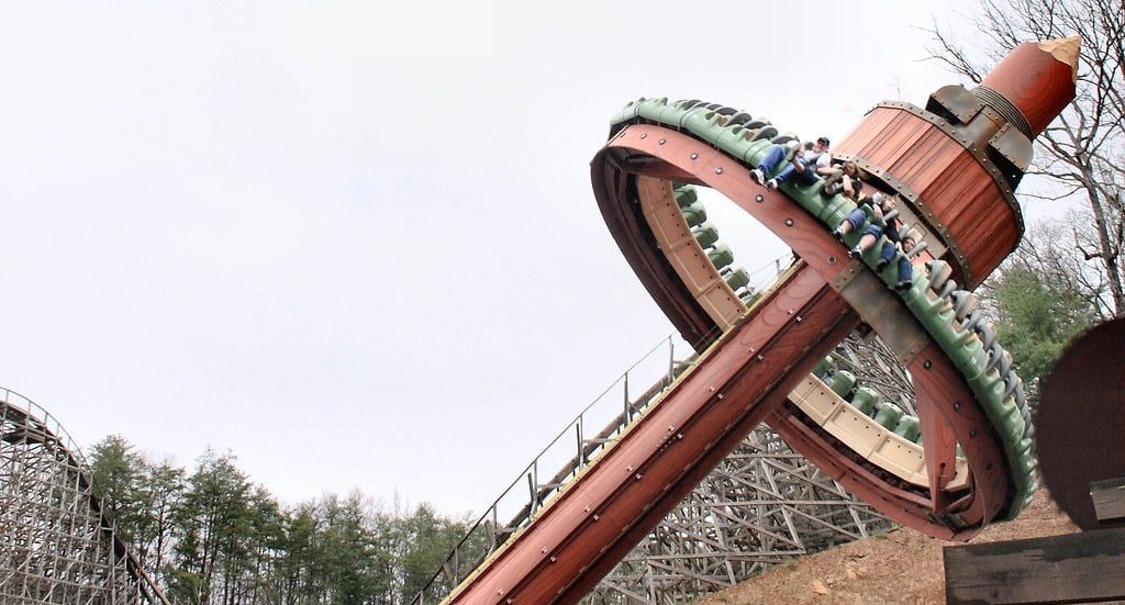Giant spinning pendulum ride at an amusement park one of the thrilling things to do with family in Pigeon Forge.