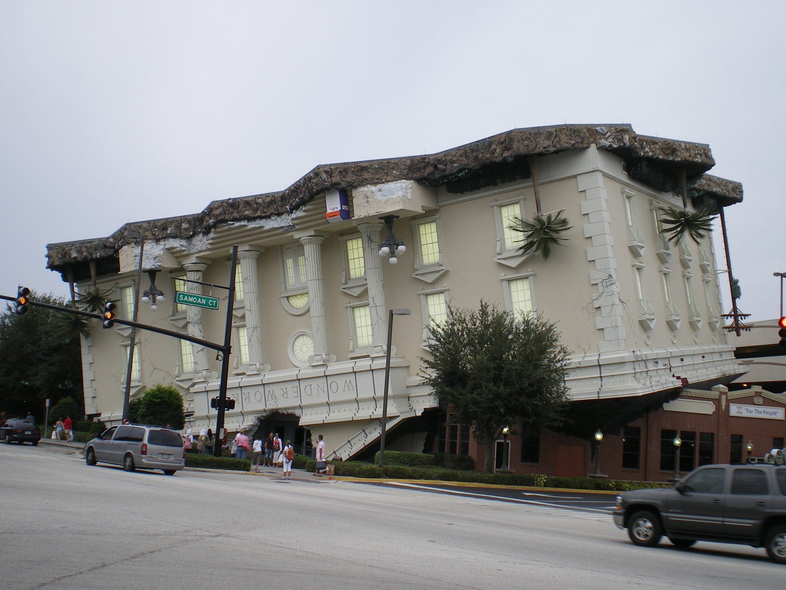 Things to do with preschoolers in Pigeon Forge Upside down Wonder Works building