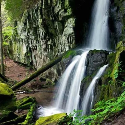 waterfall hikes smoky mountains