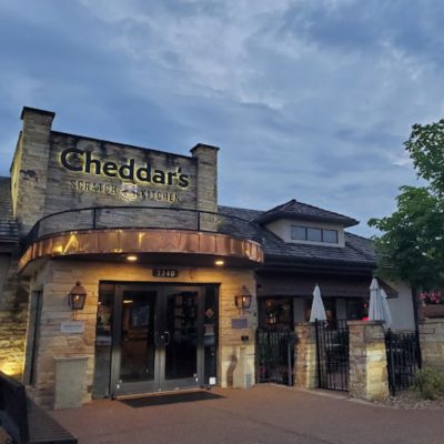 Cheddar's Casual Café: A Delightful Dining Experience in Pigeon Forge ...