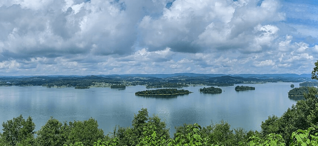 Cherokee is one of top 5 most beautiful lakes in Pigeon Forge