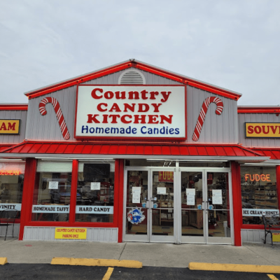 Country-Candy-Kitchen-in-pigeon-forge