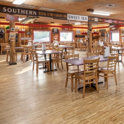 Huck-Finns-Catfish-Chicken-Steaks-1-1