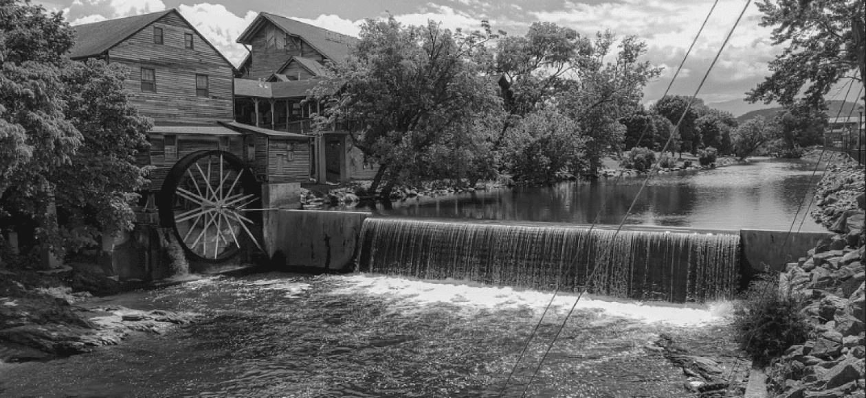 The Old Mill stands testament to the Pigeon Forge History